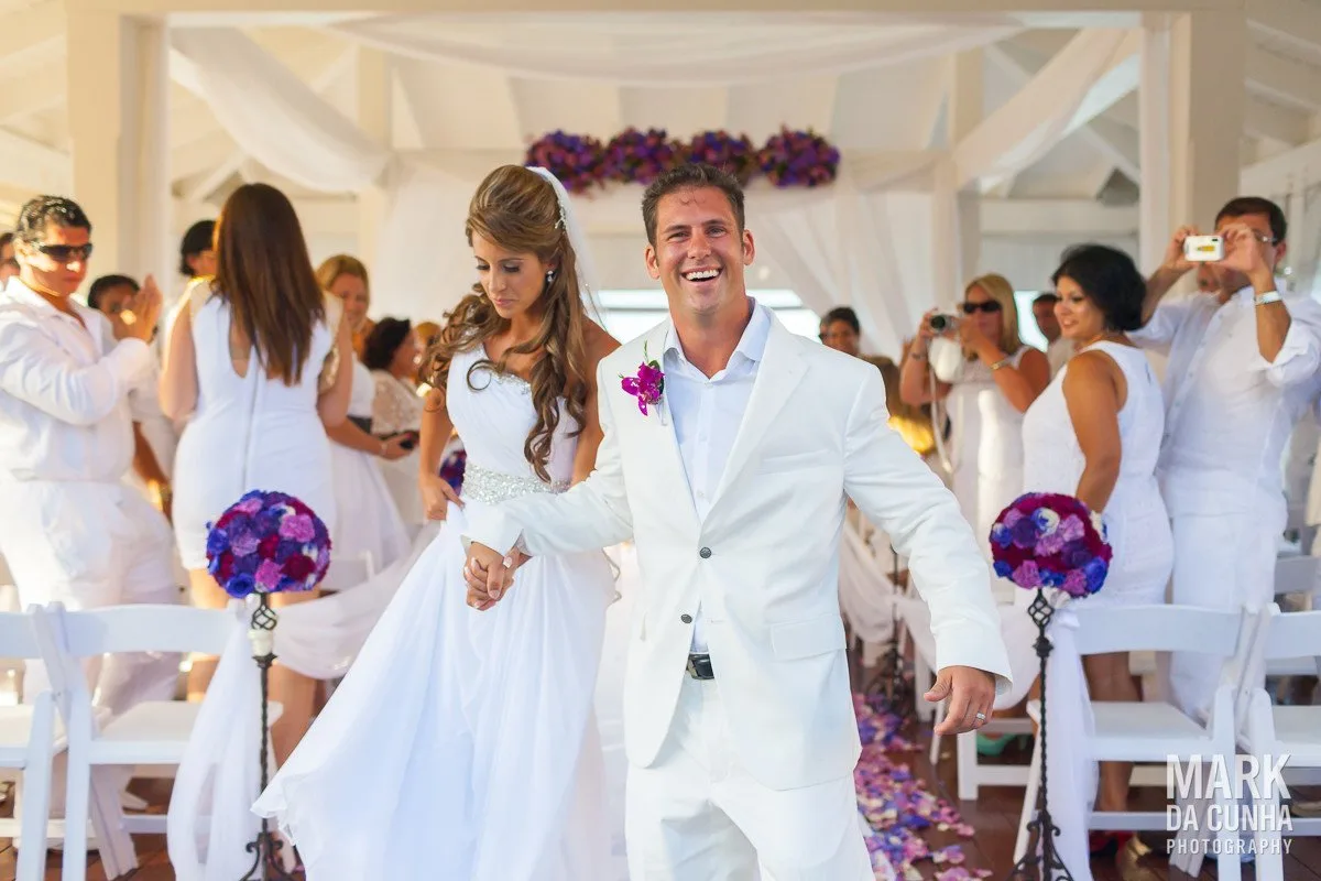Atlantis Beach Wedding Photographer Bahamas Wedding Photography