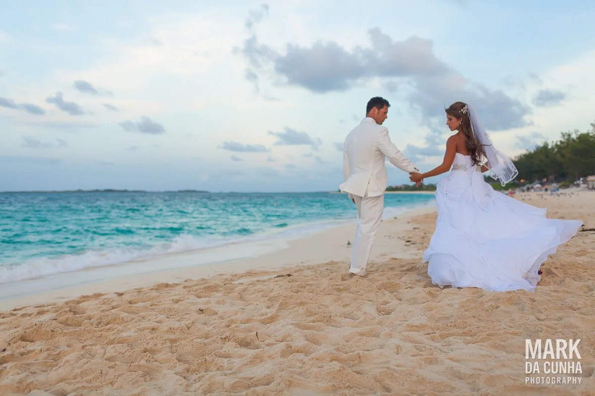 Atlantis Beach Wedding Photographer Bahamas Wedding Photography